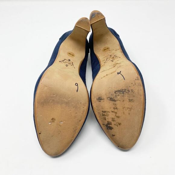 Anthro Miss Albright Navy Blue Suede Almond Toe Pumps Size 8.5 Rhinestone Accent - Picture 7 of 9
